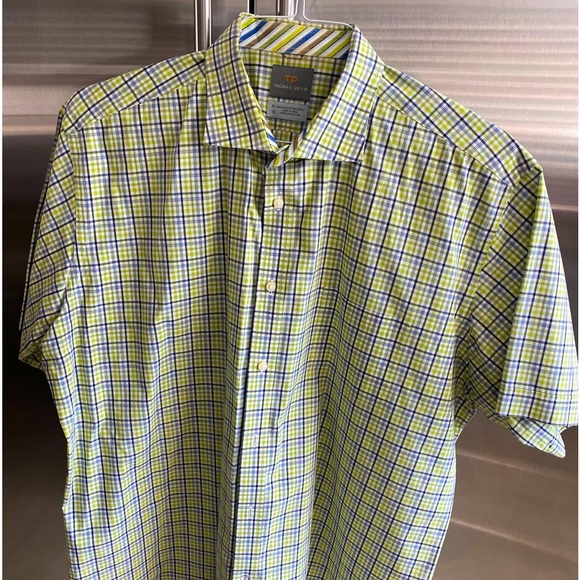 THOMAS DEAN button down💙💚100% Pima cotton!Front pocket,curved hem, cool design - Picture 1 of 8